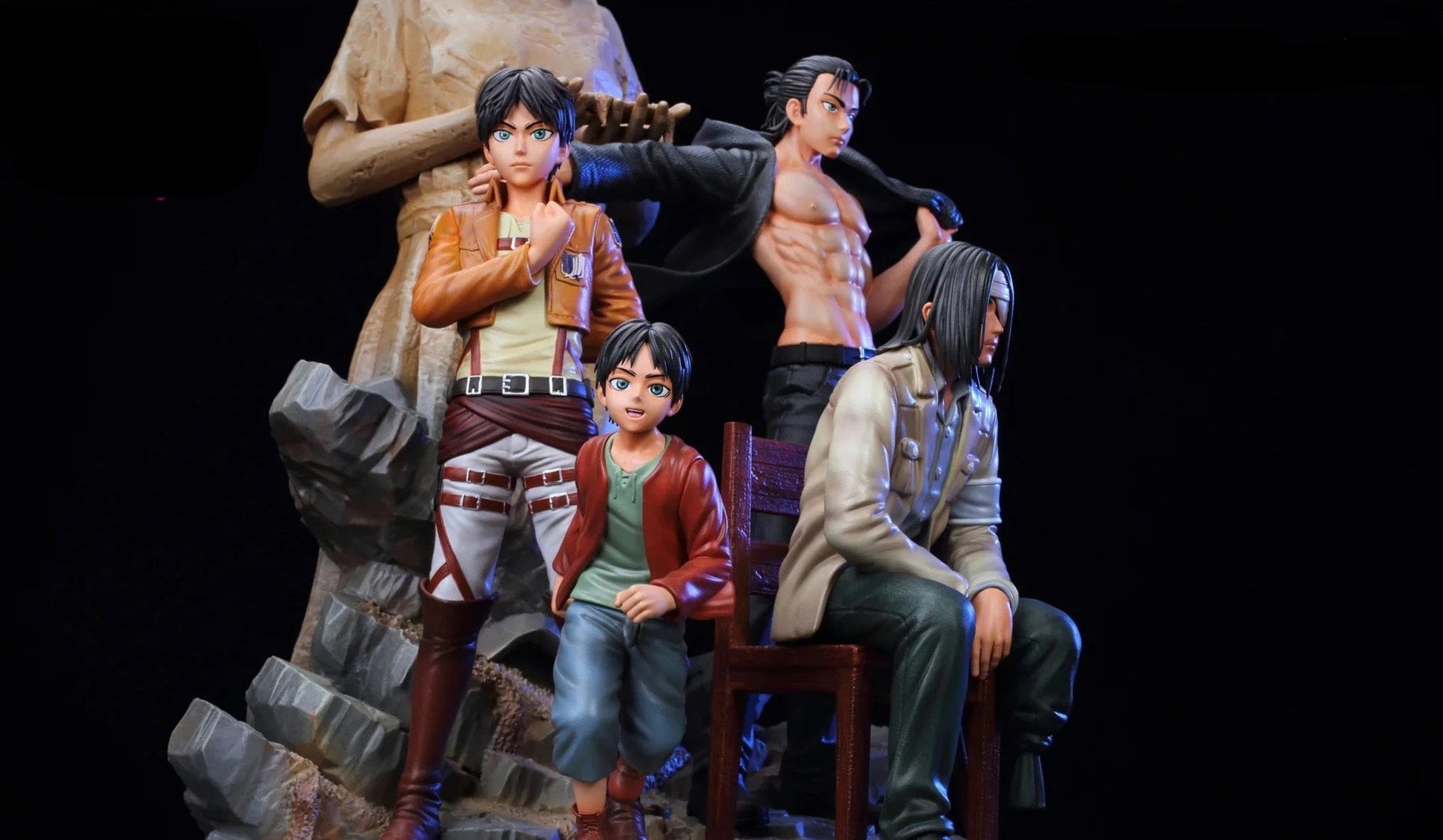 Figurine Attaque des Titans - Ymir & Eren - Anime Town