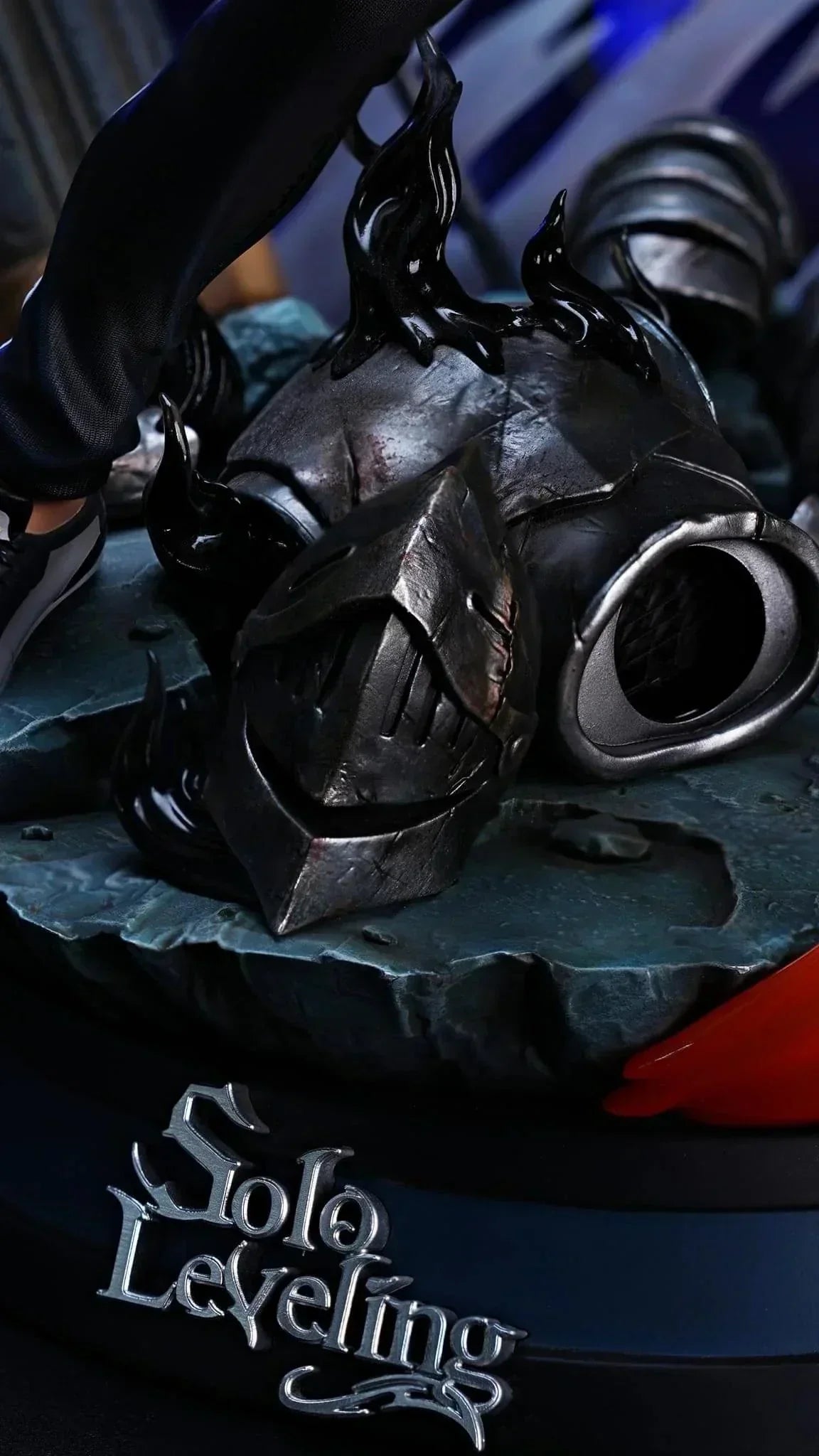 Figurine Solo Leveling - Sung Jin Woo garde - Anime Town