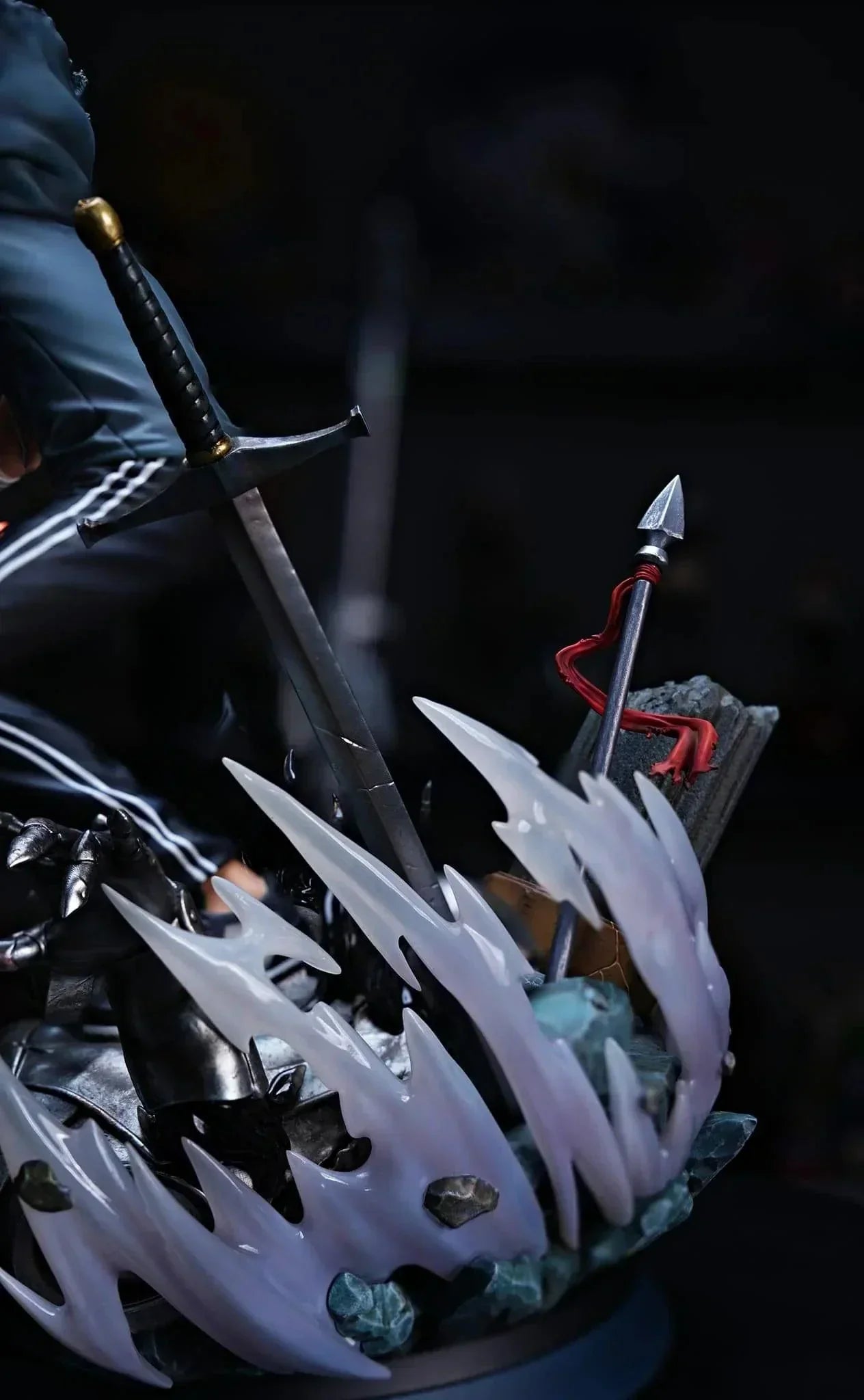 Figurine Solo Leveling - Sung Jin Woo garde - Anime Town