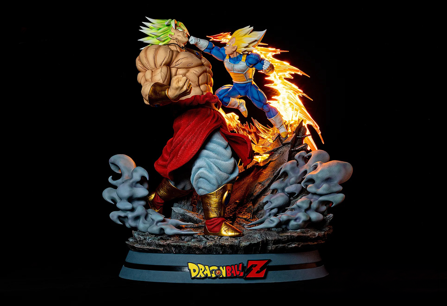 Figurine Dragon Ball - Broly vs Vegeta - Anime Town