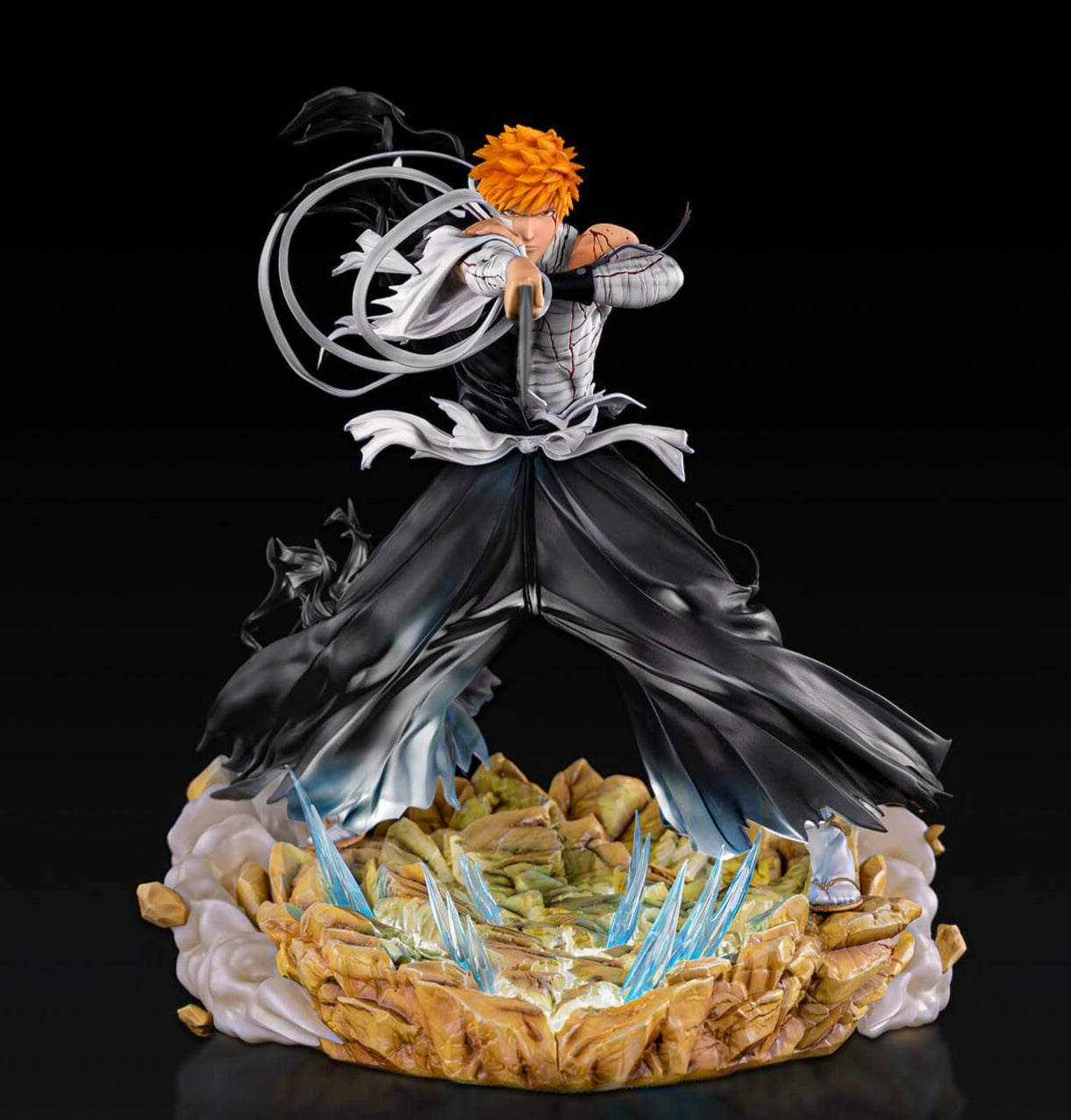 Figurine Bleach - Kurosaki Ichigo "Bankai" 1