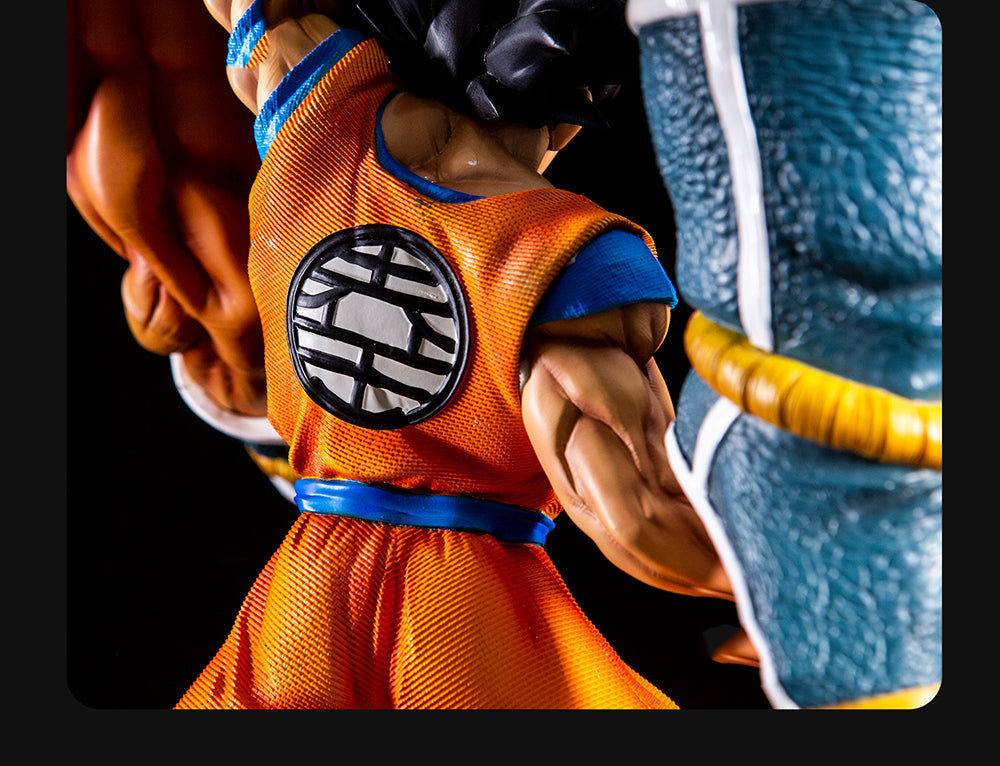 Figurine Dragon Ball Z - Goku vs Nappa - Anime Town
