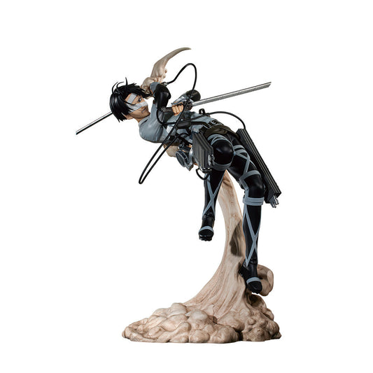 Figurine Attaque des Titans - Levi Ackerman blessé - Anime Town