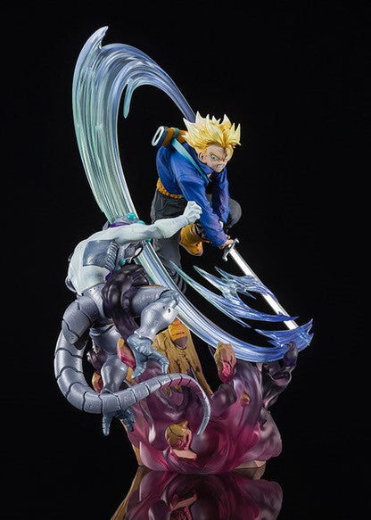 Figurine Dragon Ball Z - Trunks vs Freezer métal - Anime Town