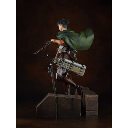 Figurine Attaque des Titans - Capitaine Livaï Ackerman - Anime Town