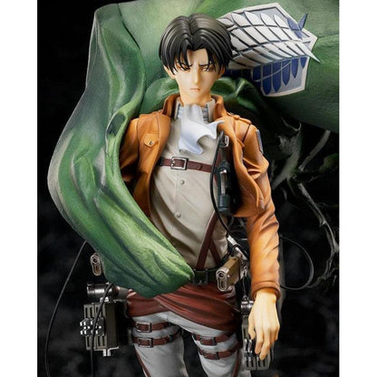 Figurine Attaque des Titans - Caporal-chef Livaï - Anime Town