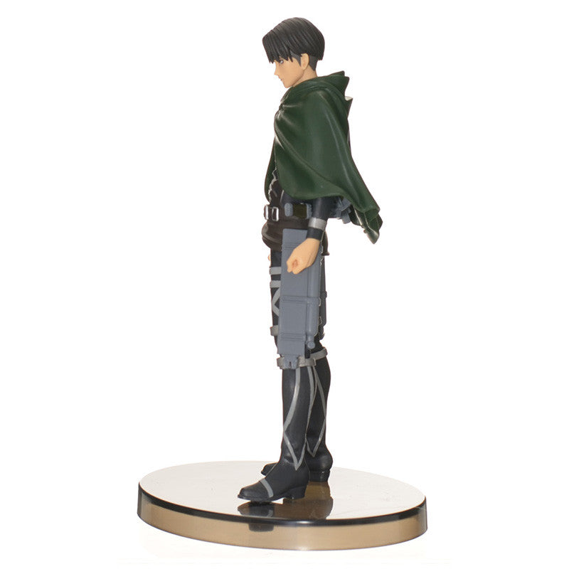 Figurine Attaque des Titans - Livaï debout - Anime Town