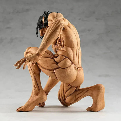 Figurine Attaque des Titans - Titan Assaillant "Accroupit" 1