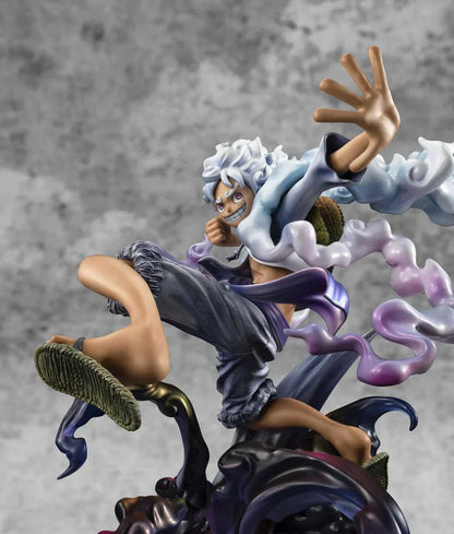Figurine One Piece - Luffy gear5 punch - Anime Town