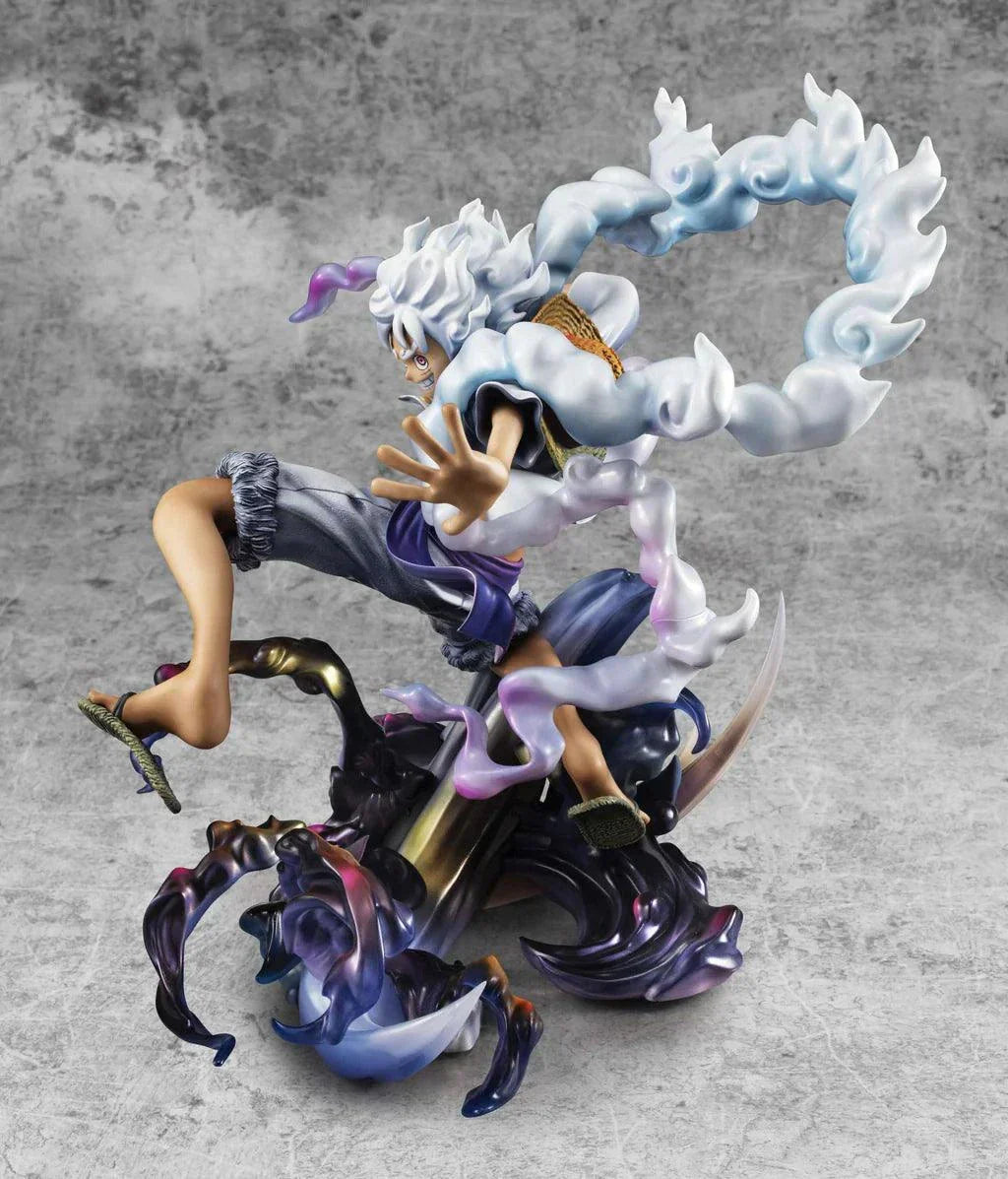 Figurine One Piece - Luffy gear5 punch - Anime Town
