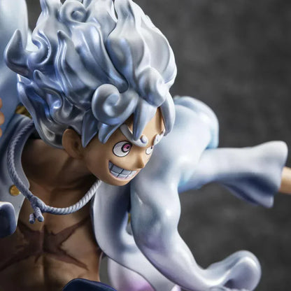 Figurine One Piece - Luffy gear5 punch - Anime Town