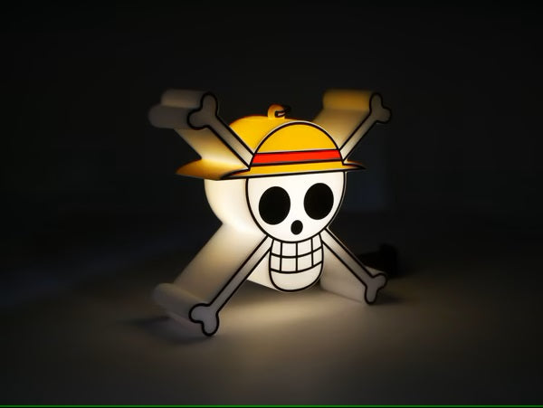 Lampe tête de mort One Piece 9cm