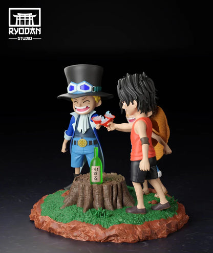 Figurine One Piece - Sabo & Ace & Luffy Fraternité Saké