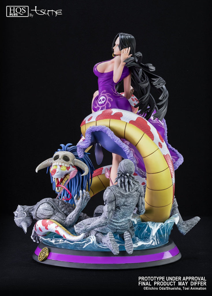 Figurine One Piece - Boa Hancock Capitaine Corsaire - Anime Town