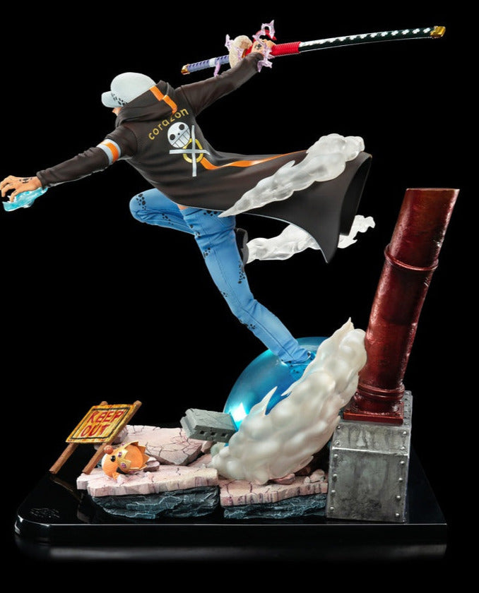Figurine One Piece - Trafalgar D. Water Law - Anime Town