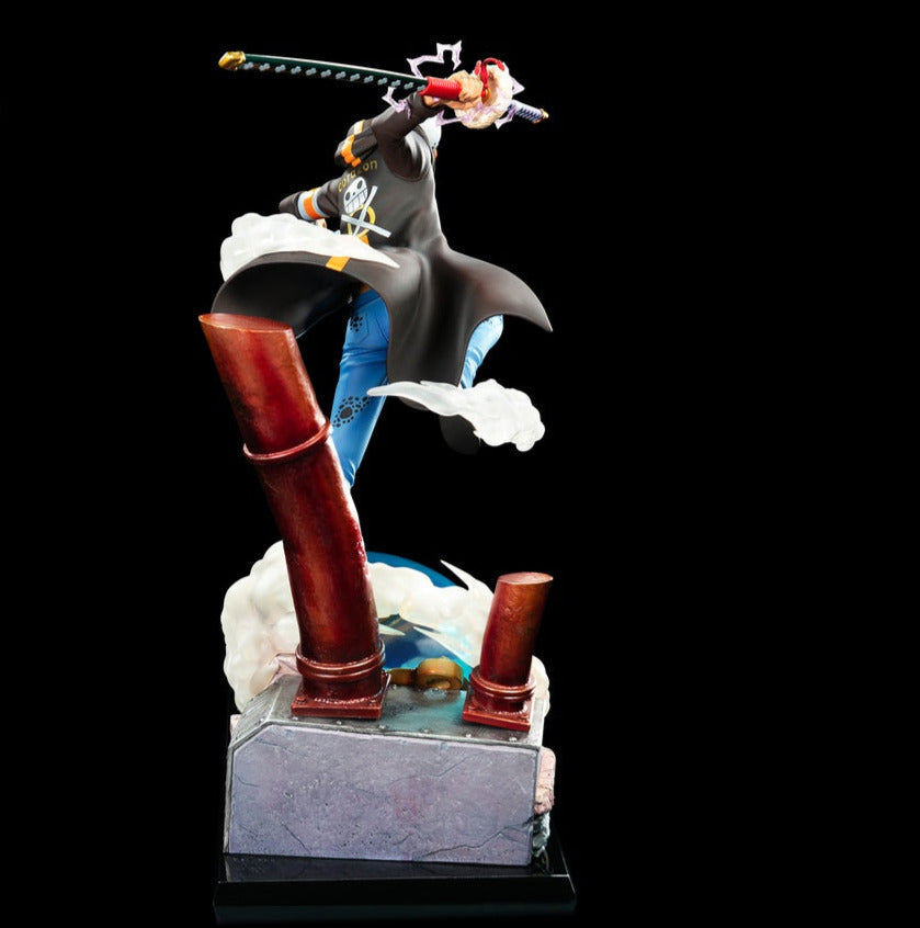 Figurine One Piece - Trafalgar D. Water Law - Anime Town