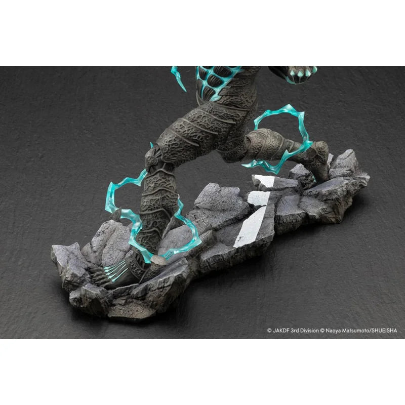 Figurine Kaiju No. 8 - Kafka Hibino Kaiju