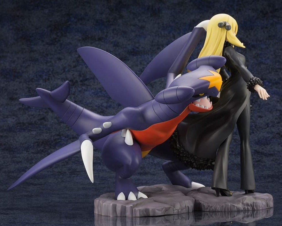 Figurine Pokémon - Cynthia et Carchacrok - Anime Town