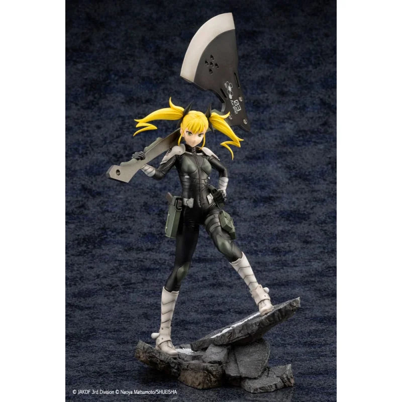 Figurine Kaiju No. 8 - Kikoru Shinomiya l'officier emblématique