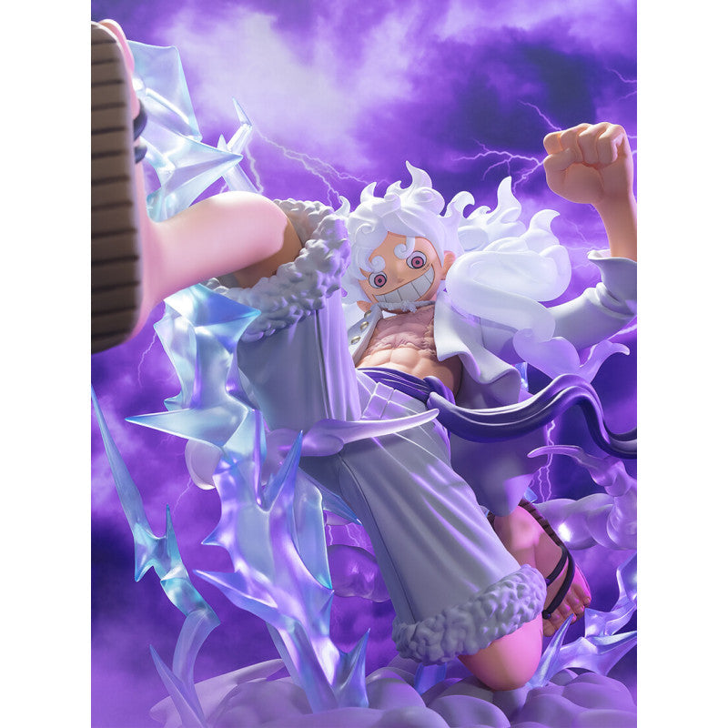 Figurine One Piece - Luffy Gear 5 Giant - Anime Town