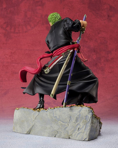 Figurine One Piece - Zoro "Le chasseur de pirate" 4