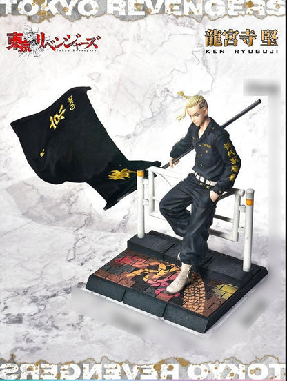 Figurine Tokyo Revengers - Ken drapeau Toman - Anime Town