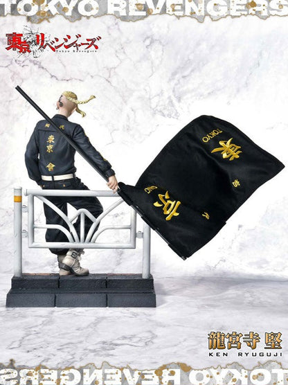 Figurine Tokyo Revengers - Ken drapeau Toman - Anime Town