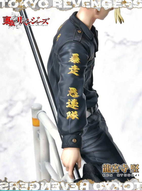 Figurine Tokyo Revengers - Ken drapeau Toman - Anime Town