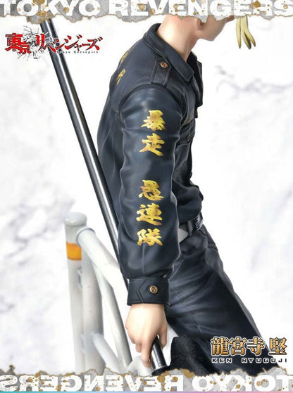 Figurine Tokyo Revengers - Ken drapeau Toman - Anime Town
