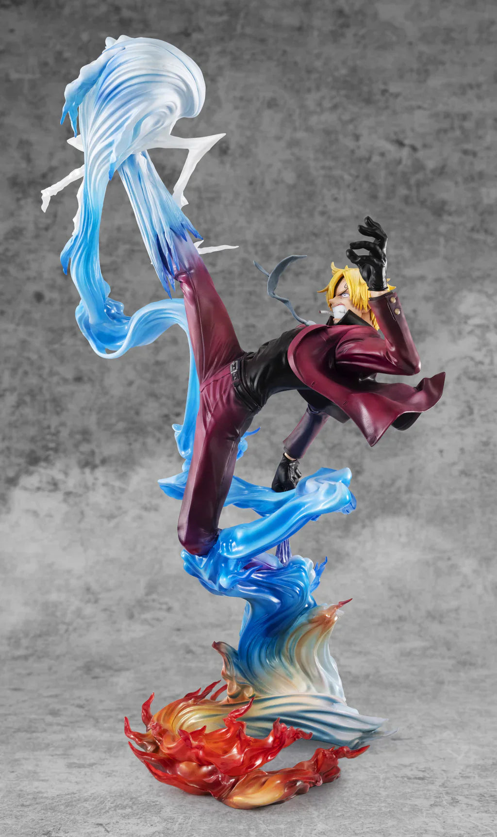 Figurine One Piece - Sanji Vinsmoke Ifrit Jambe