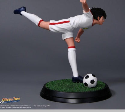 Figurine Captain Tsubasa - Tsubasa tir de l'aigle - Anime Town